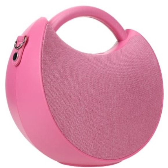 Purse 👛 Speaker with rechargeable battery 🔋 and Removable Strap - Picture 8 of 10